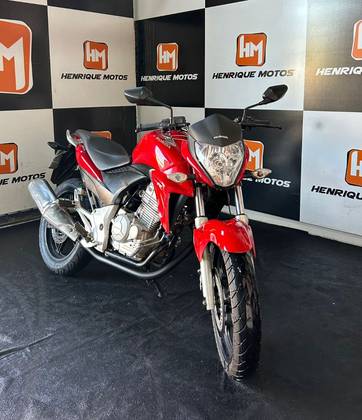 HONDA CB 300R 